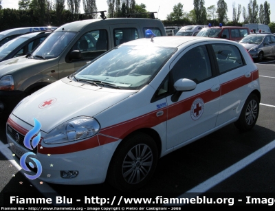 Fiat Grande Punto
Croce Rossa Italiana
Comitato Provinciale di Roma
CRI A633C

Parole chiave: Fiat_Grande_Punto Croce_Rossa_Italiana Comitato_Provinciale_Roma CRIA633C Reas_2008