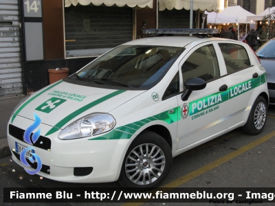 Fiat Grande Punto
Polizia Locale
Comune di Milano
202 - EK 586 HW
Parole chiave: Fiat Grande_Punto (MI) Lombardia PL Polizia_Locale EK586HW