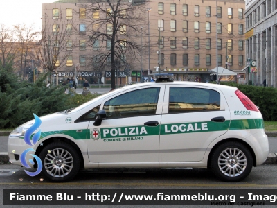 Fiat Grande Punto
Polizia Locale
Comune di Milano
201 - EK 626 HW
Parole chiave: Fiat Grande_Punto (MI) Lombardia PL Polizia_Locale EK626HW