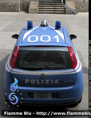 Fiat Grande Punto
Polizia di Stato
Polizia F9645
numero aereo 001
Parole chiave: Fiat Grande_Punto Polizia_di_Stato PoliziaF9645 numero_aereo 001 Milano Festa_Polizia_2009