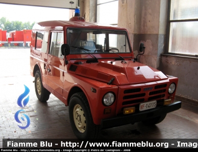 Fiat Nuova Campagnola HT
Vigili del Fuoco
Distaccamento di Bovisio Masciago (MB)
VF 14115

Parole chiave: Fiat_Nuova_Campagnola_HT VF14115 Bovisio_Masciago