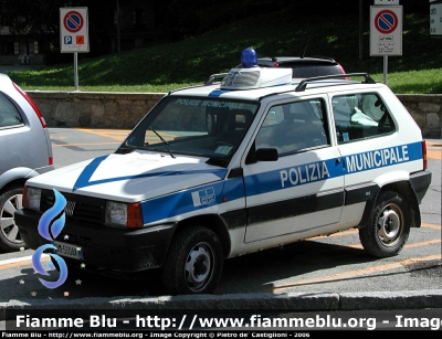 Fiat Panda 4x4 II serie
Polizia Municipale
Gressoney Saint Jean (AO)
BM 550 AK

Parole chiave: Polizia_Municipale PM Fiat Panda_4x4_IIserie PM AO Gressoney_Saint_Jean Valle_Aosta BM550AK