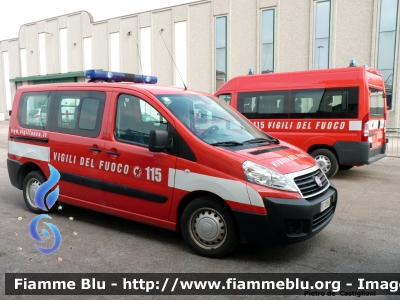 Fiat Scudo IV serie
Vigili del Fuoco
Comando Provinciale di Verona
VF 25561
Parole chiave: Fiat Scudo_IVserie VF25561 Transpotec_2013