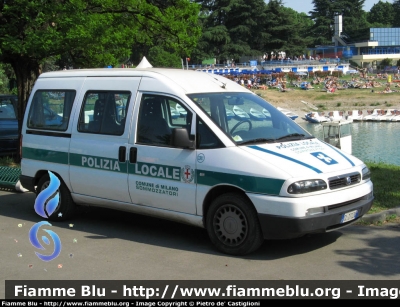 Fiat Scudo II serie
Polizia Locale
Comune di Milano
Sommozzatori
3361 - CL 272 ZA

Parole chiave: Fiat Scudo_IIserie Polizia_Locale Milano Sommozzatori 3361 CL272ZA Lombardia (MI) minibus