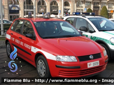 Fiat Stilo II serie
Vigili del Fuoco
Comando Provinciale di Milano
VF 23751
Parole chiave: Fiat Stilo_IIserie VF23751