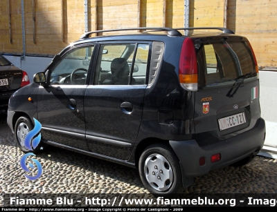 Hyundai Atos I serie
Areonautica Militare Italiana
I° Reparto Manutenzione Velivoli
Cameri (NO)
AM CC121

Parole chiave: Festa_Forze_Armate 4_novembre 2009 stemma_reparto autovettura 1_RMV Reparto_Manutenzione_Velivoli Cameri Hyundai Atos_Iserie