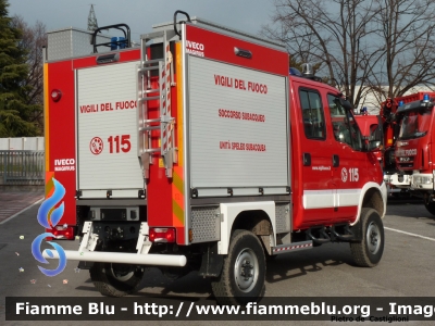 Iveco Daily 55S17 4x4 IV serie restyle
Vigili del Fuoco
Soccorso subacqueo
Unità speleo subacquea
Allestimento Iveco-Magirus

Si ringrazia Iveco-Magirus per la collaborazione e Pierfrancesco Nardizzi per l'organizzazione
Parole chiave: Iveco Daily_55S17_4x4_IVserie_restyle