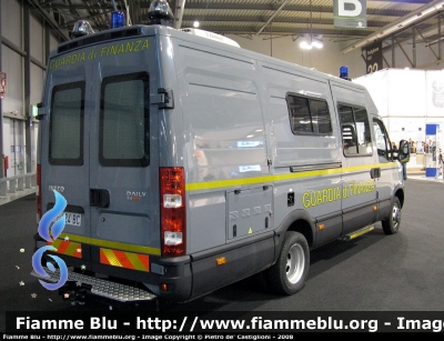 Iveco Daily IV serie
Guardia di Finanza
Carro Officina reparto volo
Allestimento Elevox
GdiF 424 BC
Parole chiave: Rho fiera_Milano Sicurtech_2008 Iveco_Daily_IV_serie GdF424BC Guardia_di_finanza