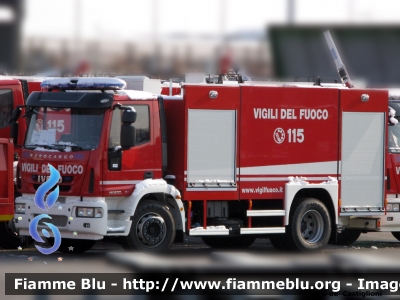 Iveco EuroCargo 180E30 III serie
Vigili del Fuoco
AutoBottePompa allestimento Iveco-Magirus
Esemplari in consegna presso lo stabilimento di Brescia
Parole chiave: Iveco EuroCargo_180E30_IIIserie