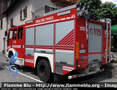 Iveco EuroFire 140E28 4x4 I serie
Vigili del Fuoco
Comando Provinciale di Verbania
AutoPompaSerbatoio allestimento Iveco-Magirus
VF 22758
Parole chiave: Iveco EuroFire_140E28_4x4_Iserie VF22758