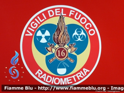 Iveco Massif pick up doppia cabina
Vigili del Fuoco
Comando Provinciale di Brescia
Nucleo NBCR - TLC
Fuoristrada allestimento Iveco-Magirus
Logo servizio Radiometria
VF 26183
Parole chiave: Iveco Massif VF26183 Reas_2011