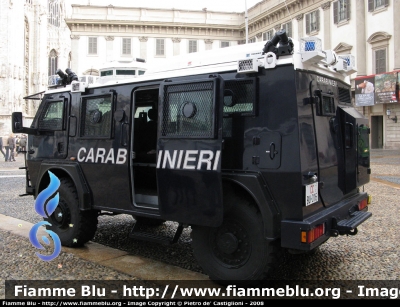 Iveco RG12 Nyala
III Battaglione Carabinieri "Lombardia"
CC BU 016

Parole chiave: 4_novembre_2008 festa_forze_armate CC III_Battaglione_Lombardia Iveco_RG12_Nyala CCBU016