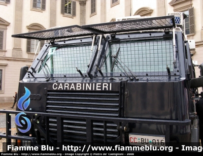 Iveco RG12 Nyala
III Battaglione Carabinieri "Lombardia"
CC BU 016

Parole chiave: 4_novembre_2008 festa_forze_armate CC III_Battaglione_Lombardia Iveco_RG12_Nyala CCBU016