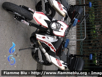 KTM 690 SMC
Polizia Municipale
Comune di Prato (PO)
Milano: gimkana in moto trofeo “Nicolò Savarino”
DR 24442
Parole chiave: KTM 690_SMC Trofeo_Nicolò_Savarino_2012