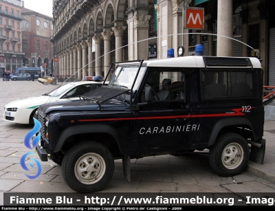 Land Rover Defender 90 SW
Carabinieri
III Battaglione "Lombardia"
CC AE 198

Parole chiave: Land_Rover Defender_90_SW Carabinieri Milano protetto fuoristrada CCAE198 particolari griglie_protettive antenna ponte_radio