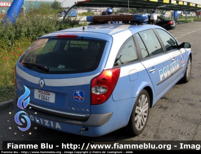 Renault Laguna Grandtour II serie  
Polizia Stradale
Autostrade per l'Italia
Autostrada A4 Milano Brescia
Polizia F5641

Parole chiave: Polizia_stradale Autostrade_Italia Autostrada_A4_Milano_Brescia PoliziaF5641 SW Renault_Laguna_Grandtour II_serie  