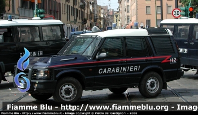 Land Rover Discovery II serie restyle
Carabinieri
CC BT 905
Con griglie protettive in posizione operativa
Parole chiave: Land_Rover Discovery_II_serie restye CCBT905