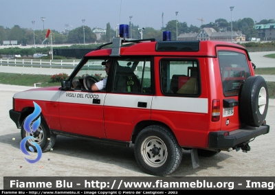 Land Rover Discovery I serie
Vigili del Fuoco
Comando Provinciale di Milano
VF 18164
Parole chiave: Land_Rover Discovery_Iserie VVF Milano VF18164