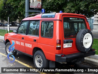 Land Rover Discovery I serie
Vigili del Fuoco
Comando Provinciale di Milano
VF 18164
Parole chiave: Land-Rover Discovery_Iserie Lombardia (MI) VF18164 fuoristrada