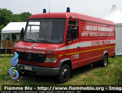 Mercedes-Benz Vario 612D
Vigili del Fuoco
Comando Provinciale Milano-Via Messina
Nucleo Sommozzatori
Unità Speciale Ricerche Subacquee
VF 20700
Parole chiave: Mercedes_Benz Vario_612D Vigili_del_Fuoco Milano sommozzatori ricerche_subacquee_VF20700