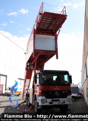 Mercedes-Benz Actros 3341 6x6 II serie
Vigili del Fuoco
Comando Provinciale di Roma
Distaccamento Aeroportuale di Fiumicino
Automezzo Soccorso Aeroportuale allestimento Bai
VF 24754

Parole chiave: Mercedes-Benz Actros_3341_6x6_IIserie VF24754 Reas_2008