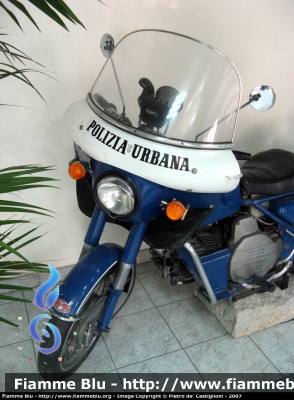 Moto Guzzi Nuovo Falcone 500
Polizia Urbana Iglesias
In esposizione nell’atrio del comune

Parole chiave: Moto_Guzzi Nuovo_Falcone_500 PM Polizia_Urbana Iglesias CA95897