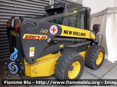 New Holland LS180.B
Croce Rossa Italiana
Comitato Regionale Lombardia
CRI 1317

In esposizione al Reas 2013
Parole chiave: Lombardia CRI1317 pala_caricatrice pala_gommata macchina_operatirice reas_2013