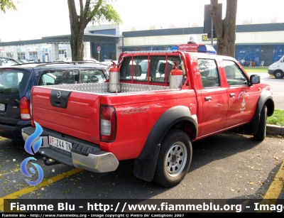 Nissan Navara II serie
Vigili del Fuoco
Unione distrettuale di Mezzolombardo
Corpo Volontario di Denno (TN)
VF Z44 TN
Parole chiave: Nissan Navara_II_serie volontari Denno Trento VFZ44TN