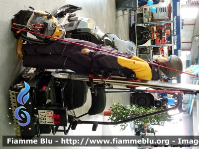 Polaris
Guardia di Finanza
Motoslitta Soccorso Alpino
GdiF 11782

Parole chiave: Polaris GDIF11782 Reas_2011