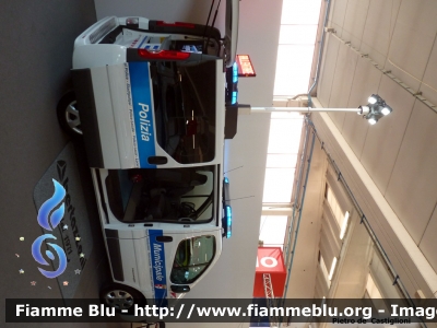 Renault Trafic III serie
Polizia Municipale 
Comune di Piacenza
Allestimento Bertazzoni
In esposizione al Reas 2012
POLIZIA LOCALE YA 306 AH
Parole chiave: Renault Trafic_IIIserie POLIZIALOCALEYA306AH Reas_2012