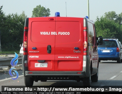 Renault Trafic III serie
Vigili del Fuoco
VF 25611
Parole chiave: Vigili_del_Fuoco Renault Trafic_IIIserie VF25611 furgone 