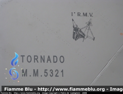 Tornado PA200 IDS 
Aeronautica Italiana
I° Reparto Manutenzione Velivoli
Cameri (NO)
Prototipo P09 - Velivolo fuori servizio

Parole chiave: Tornado_IDS 4_novembre_2008 festa_forze_armate RMV Cameri prototitpo Tornado_PA200