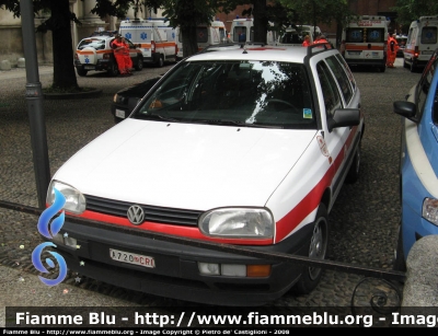 Volkswagen Golf Variant III serie
Croce Rossa Italiana
Comitato locale di Pavia
Delegazione di Siziano (PV)
CRI A720

Parole chiave: Volkswagen Golf Variant III_serie CRIA720