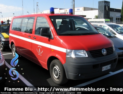 Volkswagen Transporter T5
Vigili del Fuoco
Unione Distrettuale di Fassa (TN)
VF 3A3 TN

Parole chiave: Volkswagen Transporter_T5 VF3A3TN Reas_2008