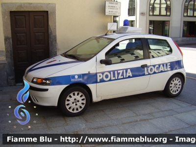 Fiat Punto II serie
Polizia Locale 
Prè Saint Didier (AO)
Parole chiave: Fiat Punto_IIserie