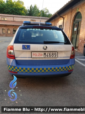 Skoda Octavia Wagon V serie
Polizia di Stato
Polizia Stradale
Allestimento Focaccia
Decorazione Grafica Artlantis
POLIZIA M4689
Parole chiave: Skoda_Octavia_Wagon_V_serie_siena