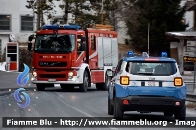 Jeep Renegade
Polizia di Stato
Reparto Prevenzione Crimine
Si ringrazia Luca Granzini

Parole chiave: Jeep_Renegade_polizia