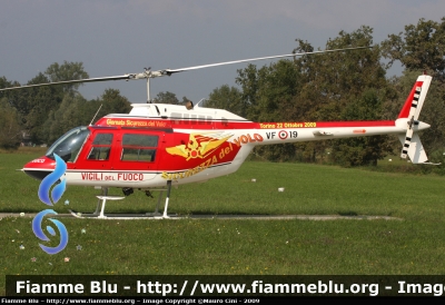 Agusta Bell AB206
Vigili del Fuoco
Nucleo Elicotteri Torino Caselle
Drago 19
Livrea special colors realizzata per pubblicizzare convegno sulla sicurezza del volo del 22/10/2009 a Torino
Parole chiave: Agusta_Bell AB206 Elicottero Drago_19 VVF_torino