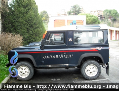 Land Rover Defender 90
con stemma del Reggimento
Carabinieri a cavallo
Parole chiave: Land_Rover Defender_90 Carabinieri_reggimento_a_Cavallo