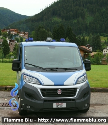 Fiat Ducato X290
Polizia di Stato
Centro Addestramento Alpino di Moena
POLIZIA N5153
Parole chiave: moena_ducato