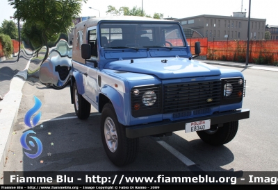 Land Rover Defender 90
Polizia di Stato
Polizia E8340
Parole chiave: Land Rover Defender 90 polizia