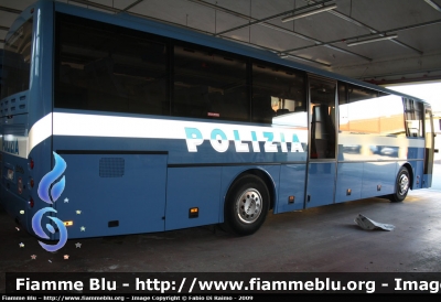 Irisbus Dallavia Tiziano
Polizia di Stato
Reparto Mobile
Parole chiave: Irisbus Dallavia Tiziano Reparto Mobile