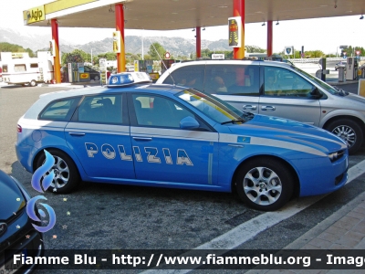 Alfa Romeo 159 Sportwagon Q4
Polizia di Stato
Polizia Stradale in servizio sulla rete autostradale SALT
POLIZIA F9185
Parole chiave: Alfa-Romeo 159_Sportwagon_Q4 POLIZIAF9185