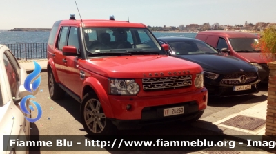 Land Rover Discovery 4
Vigili del Fuoco
Comando Provinciale di Messina
VF 26260
Parole chiave: Land_Rover Discovery_4 VF26260