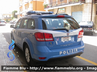 Fiat Freemont
Polizia di Stato
Polizia Stradale
POLIZIA H7786

© Cop & Paolo Masotti
Parole chiave: Fiat Freemont POLIZIAH7786