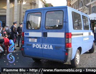 Fiat Ducato II Serie
Polizia di Stato
Polizia Stradale
POLIZIA E9351
Parole chiave: Fiat Ducato_IISerie PoliziaE9351 Festa_della_Polizia_2006