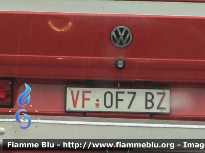 Volkswagen Transporter T3
Vigili del Fuoco
Unione Distrettuale Merano
Corpo Volontario di Maia Bassa (BZ)
Freiwillige Feuerwehr Untermais
VF 0F7 BZ
Parole chiave: Volkswagen Transporter_T3 VF0F7BZ