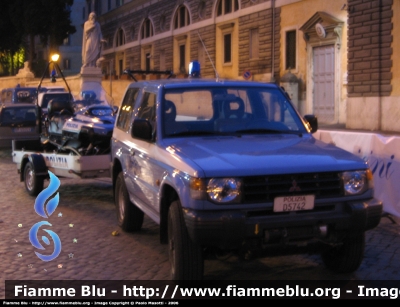 Mitusbishi Pajero Swb II Serie
Polizia di Stato
Soccorso Alpino
POLIZIA D5742
Parole chiave: Mitsubishi Pajero_IISerie PoliziaD5742 Festa_della_Polizia_2006