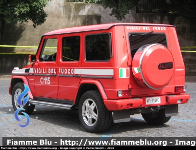 Mercedes-Benz Classe G
Vigili del Fuoco
Comando Provinciale di Roma
VF 21486
Parole chiave: Mercedes-Benz Classe_G VF21486 Festa_della_Repubblica_2006