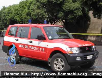 Mitsubishi Pajero Lwb III serie
Vigili del Fuoco
Comando Provinciale di Roma
Scuole Centrali Antincendi
di Roma Capannelle
VF 21945
Parole chiave: Mitsubishi Pajero_Lwb_IIIserie VF21945 Festa_della_Repubblica_2006